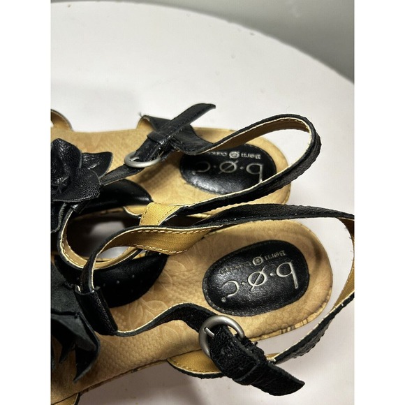 BOC Born Womens Size 9M Black Leather Flower Strappy Wedge Sandals Shoes - Picture 7 of 8